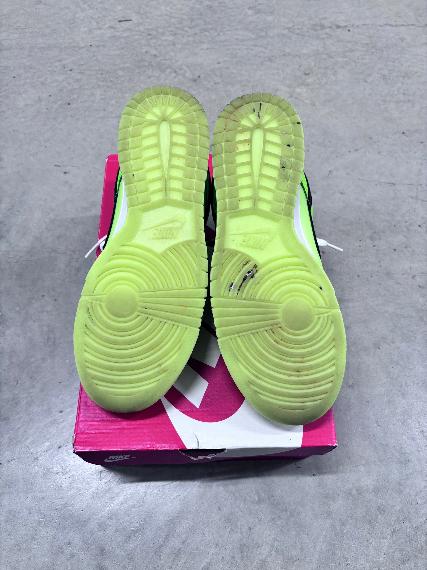 Nike Dunk Low Volt