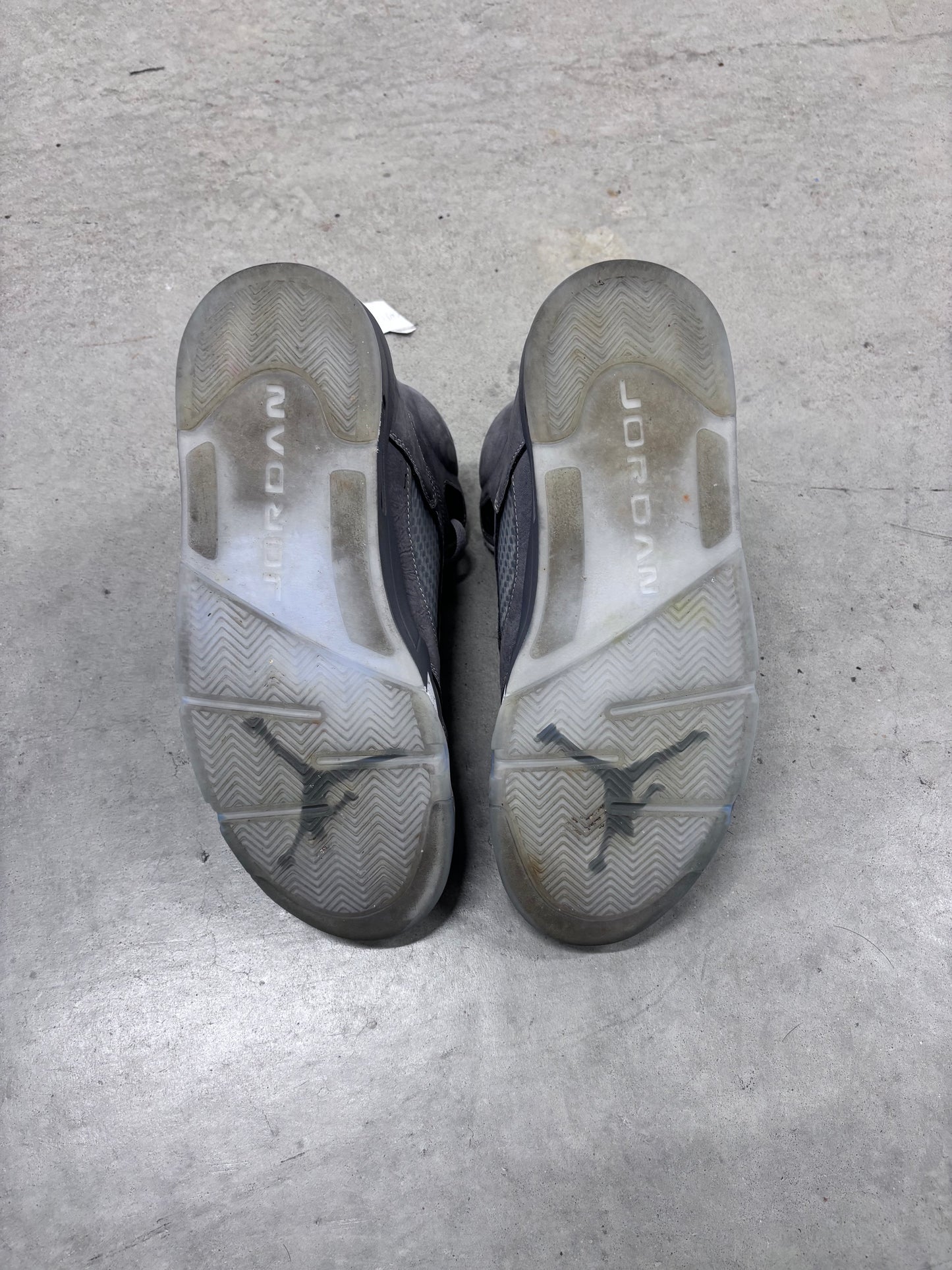 Jordan 5 Wolf Grey