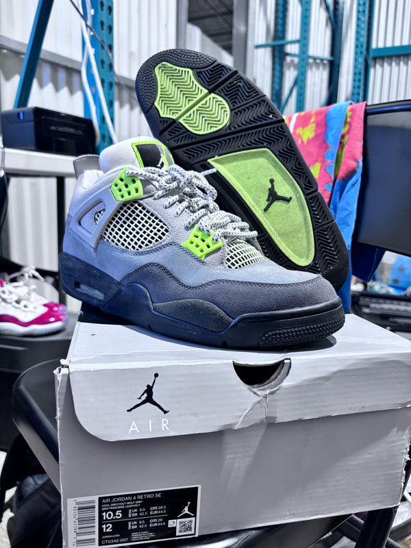 Jordan 4 SE 95 Neon