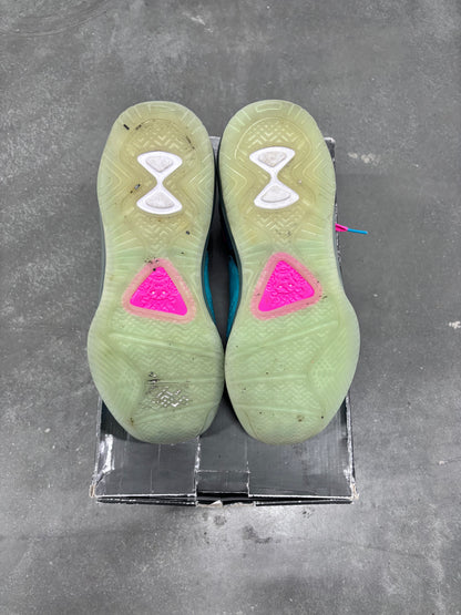 Nike LeBron 8 South Beach (2021)